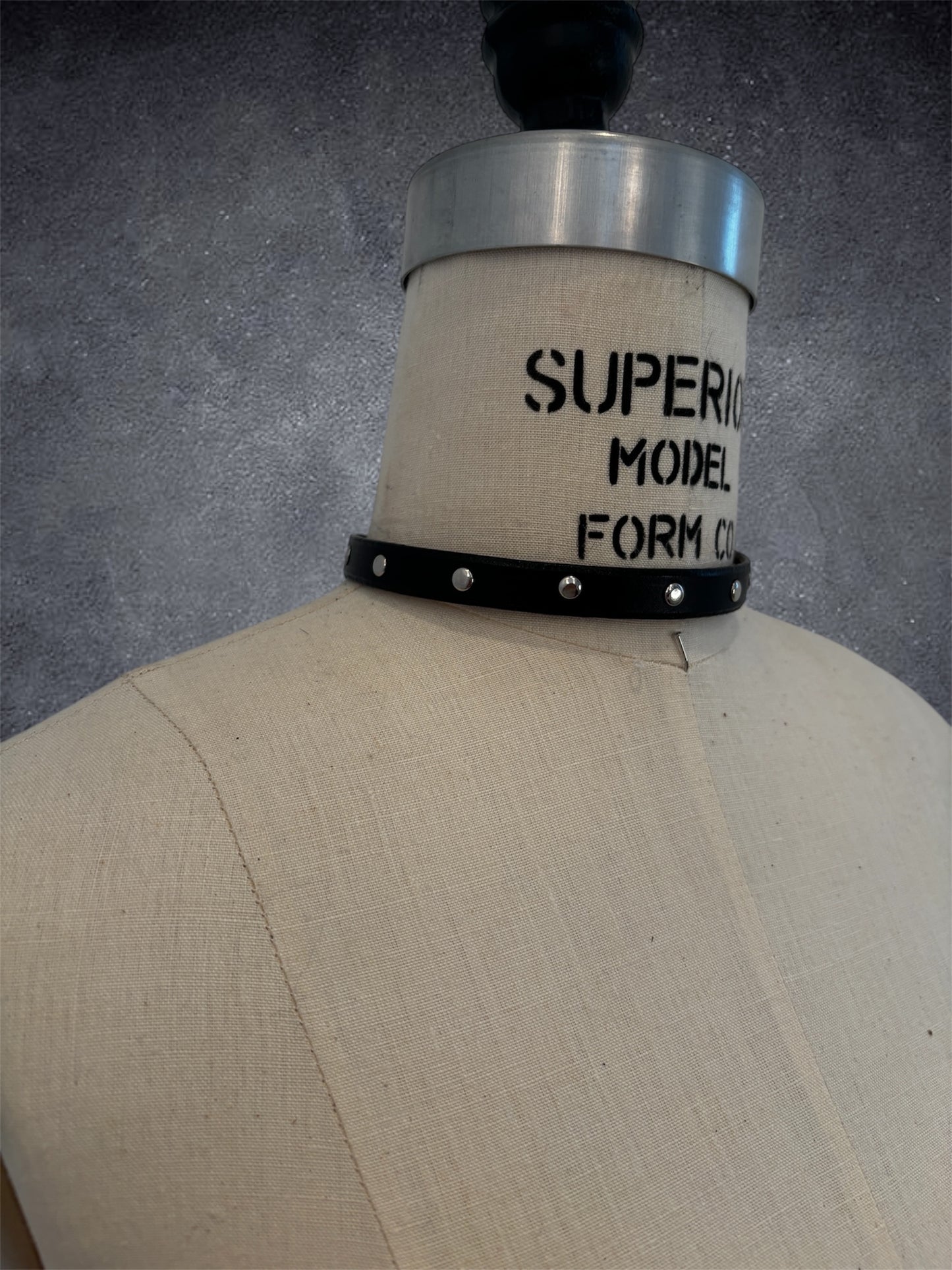 Small Rivet Choker