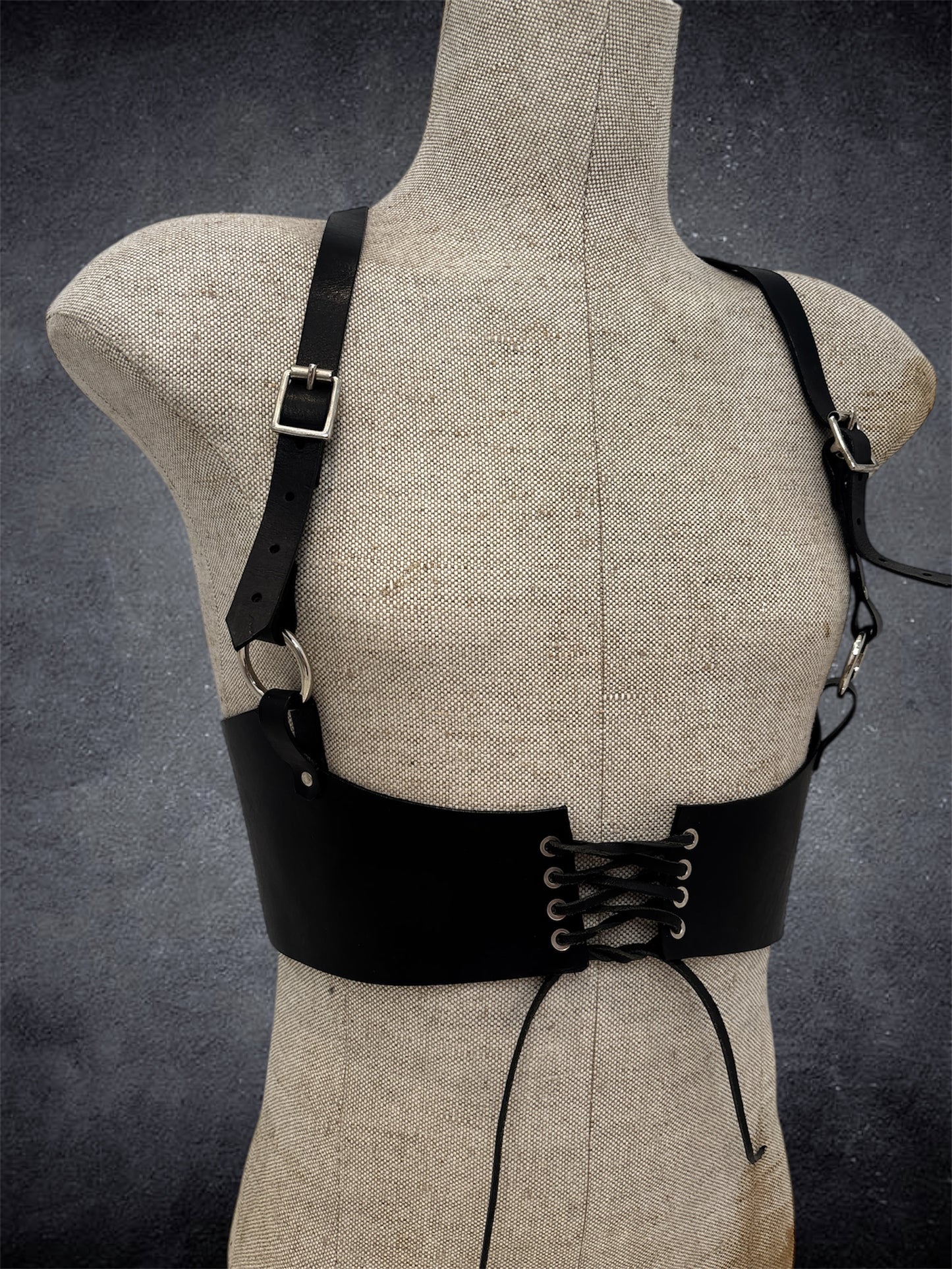 Lace Up Harness - No rivets