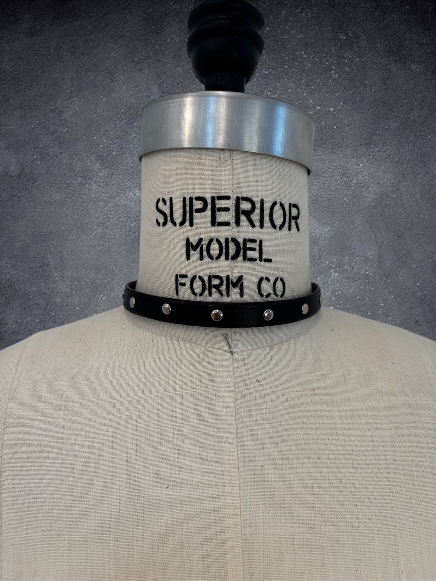 Small Rivet Choker